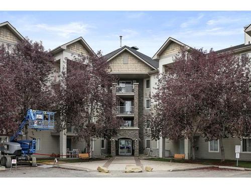 115-3000 Somervale Court Sw, Calgary, AB - Outdoor With Facade