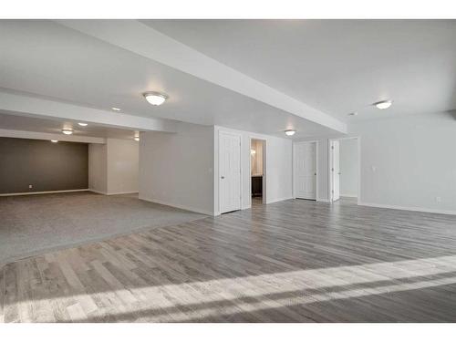 126 Mt Douglas Villas Se, Calgary, AB - Indoor Photo Showing Other Room