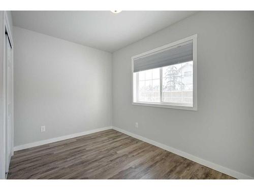 126 Mt Douglas Villas Se, Calgary, AB - Indoor Photo Showing Other Room