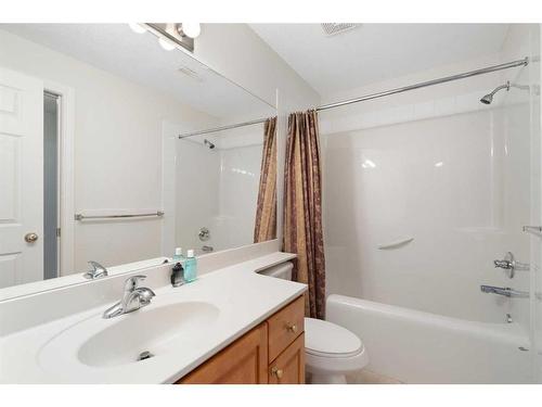 11 Evercreek Bluffs Road Sw, Calgary, AB - Indoor Photo Showing Bathroom