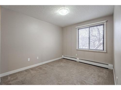 403-618 2 Avenue Nw, Calgary, AB - Indoor Photo Showing Other Room