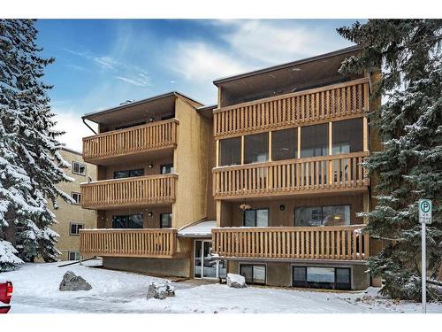 403-618 2 Avenue Nw, Calgary, AB - Outdoor With Balcony