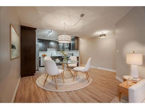 403-618 2 Avenue Nw, Calgary, AB - Indoor Photo Showing Dining Room