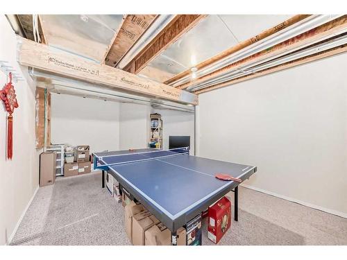 38 Somercrest Circle Sw, Calgary, AB - Indoor Photo Showing Other Room