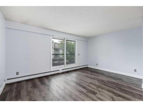 206-234 5 Avenue Ne, Calgary, AB - Indoor Photo Showing Other Room