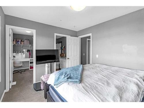 29 Amery Crescent, Crossfield, AB - Indoor Photo Showing Bedroom