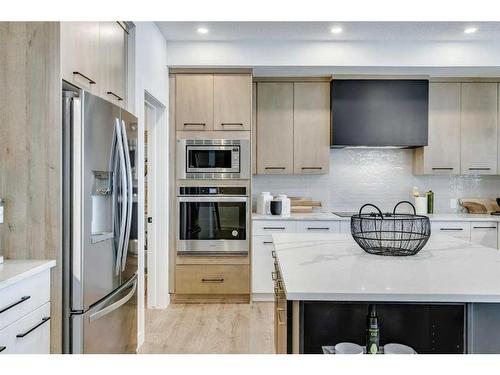 116 Ambleside Crescent Nw, Calgary, AB - Indoor Photo Showing Kitchen With Stainless Steel Kitchen With Upgraded Kitchen