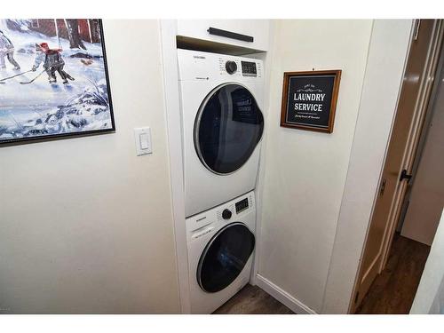 7437 21A Street Se, Calgary, AB - Indoor Photo Showing Laundry Room