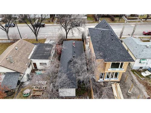 7437 21A Street Se, Calgary, AB - Outdoor