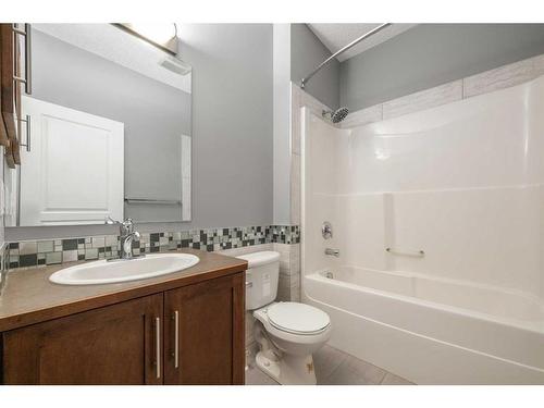 301-22 Panatella Road Nw, Calgary, AB - Indoor Photo Showing Bathroom