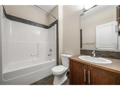 301-22 Panatella Road Nw, Calgary, AB - Indoor Photo Showing Bathroom