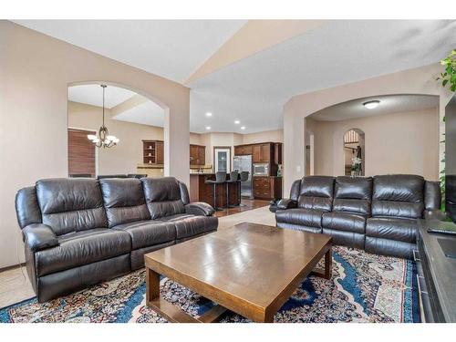 31 Skyview Shores Gardens Ne, Calgary, AB - Indoor Photo Showing Living Room