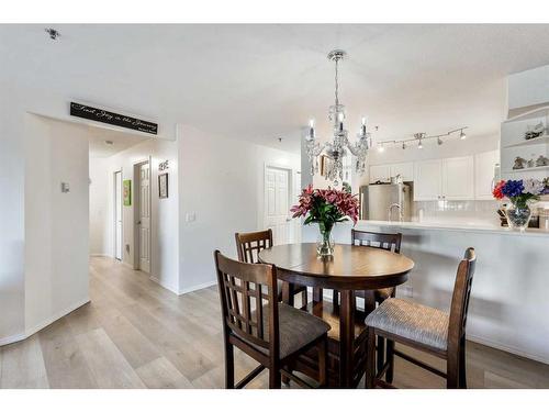 2210-11 Chaparral Ridge Drive Se, Calgary, AB - Indoor Photo Showing Dining Room