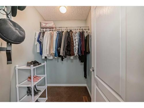 91 Auburn Bay Boulevard Se, Calgary, AB - Indoor With Storage