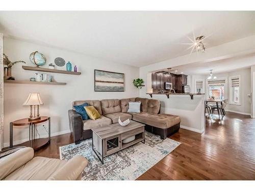 91 Auburn Bay Boulevard Se, Calgary, AB - Indoor Photo Showing Living Room