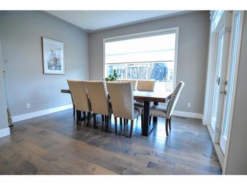 117 Aspenmere Bay, Chestermere, AB - Indoor Photo Showing Dining Room