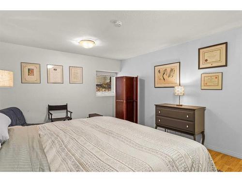 D-6 Otter Lane, Banff, AB - Indoor Photo Showing Bedroom