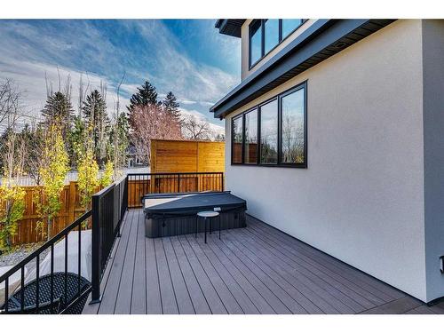 110 Lissington Drive Sw, Calgary, AB - Outdoor With Deck Patio Veranda With Exterior