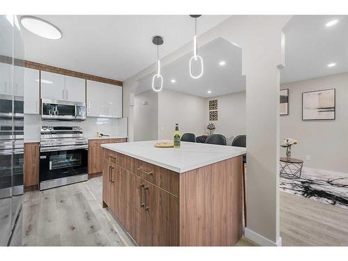 238 Maunsell Close Ne, Calgary, AB - Indoor Photo Showing Kitchen