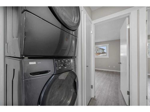 238 Maunsell Close Ne, Calgary, AB - Indoor Photo Showing Laundry Room