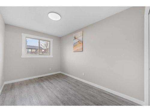 238 Maunsell Close Ne, Calgary, AB - Indoor Photo Showing Other Room