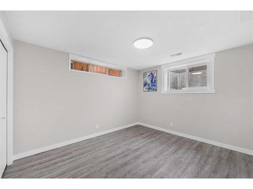 238 Maunsell Close Ne, Calgary, AB - Indoor Photo Showing Other Room