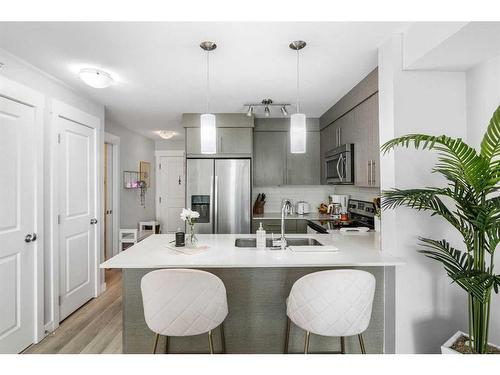 6406-302 Skyview Ranch Drive Ne, Calgary, AB - Indoor Photo Showing Kitchen With Stainless Steel Kitchen With Upgraded Kitchen