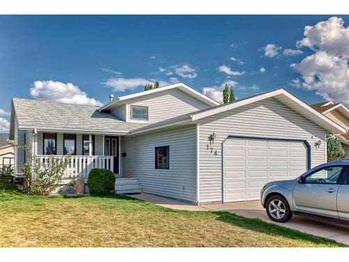 174 Donnelly Crescent, Red Deer, AB - Outdoor