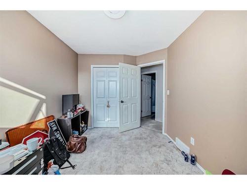 174 Donnelly Crescent, Red Deer, AB - Indoor