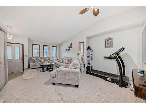 174 Donnelly Crescent, Red Deer, AB - Indoor Photo Showing Gym Room