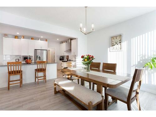 118 Ranchers View, Okotoks, AB - Indoor Photo Showing Dining Room