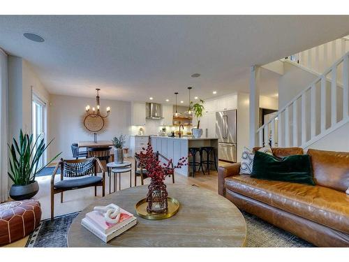 74 Silverado Range Heights Sw, Calgary, AB - Indoor Photo Showing Living Room