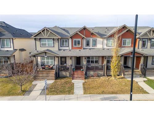 9 Belgian Street, Cochrane, AB - Outdoor With Facade