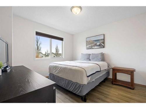 46 Cramond Crescent Se, Calgary, AB - Indoor Photo Showing Bedroom