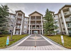 115-5000 Somervale Court SW Calgary, AB T2Y 4M1