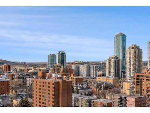 1408-930 16 Avenue Sw, Calgary, AB - Outdoor With View