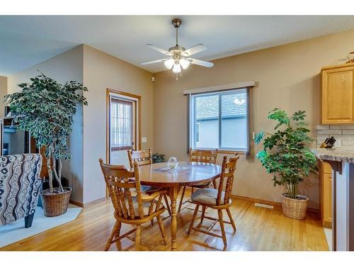 605 Woodside Court Nw, Airdrie, AB - Indoor Photo Showing Dining Room