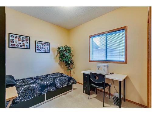 605 Woodside Court Nw, Airdrie, AB - Indoor