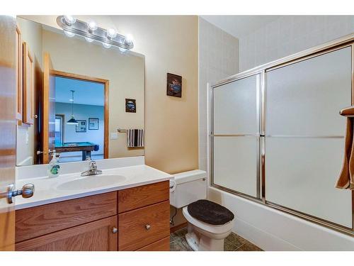 605 Woodside Court Nw, Airdrie, AB - Indoor Photo Showing Bathroom