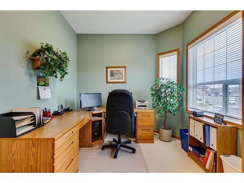 605 Woodside Court Nw, Airdrie, AB - Indoor Photo Showing Office