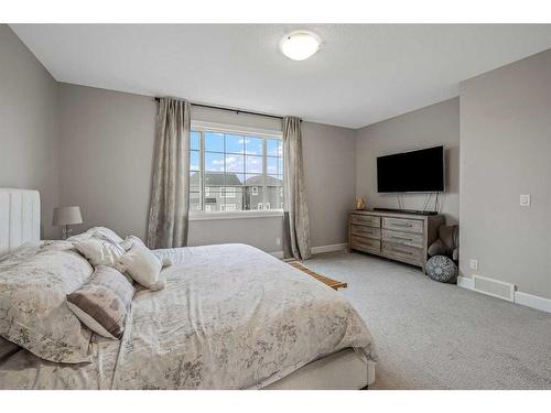 40 Carrington Close Nw, Calgary, AB - Indoor Photo Showing Bedroom