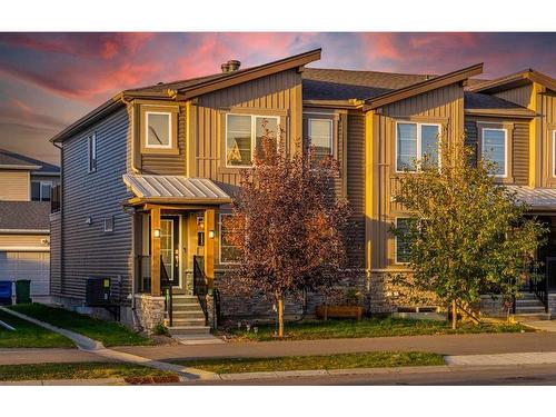 1112 140 Avenue Nw, Calgary, AB - Outdoor