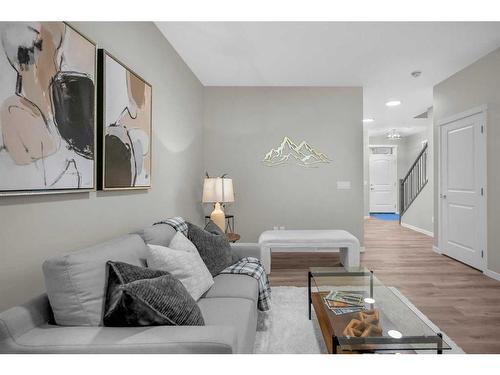 122 Magnolia Drive, Calgary, AB - Indoor Photo Showing Living Room