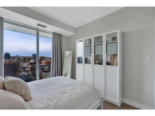 1108-930 16 Avenue Sw, Calgary, AB - Indoor Photo Showing Bedroom