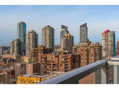 1108-930 16 Avenue Sw, Calgary, AB - Outdoor With Balcony