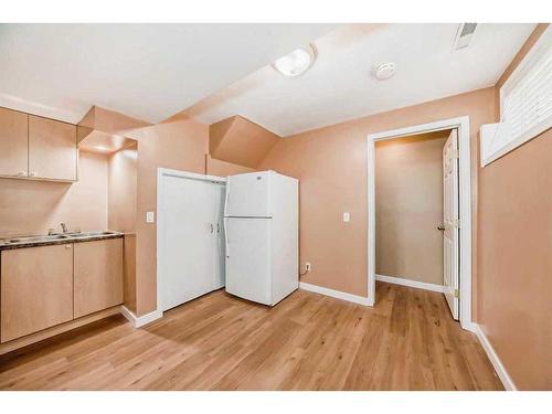 69 Saddlehorn Crescent Ne, Calgary, AB - Indoor Photo Showing Kitchen With Double Sink