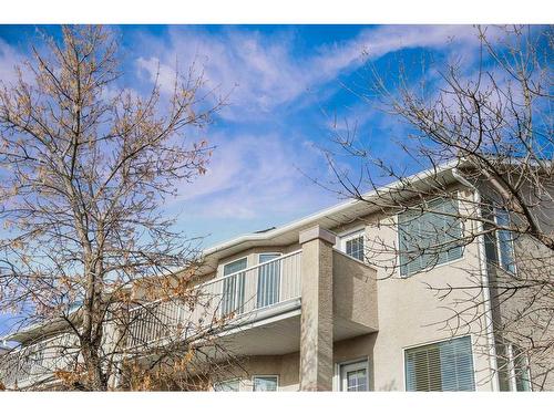 309 Sierra Morena Green Sw, Calgary, AB - Outdoor With Balcony