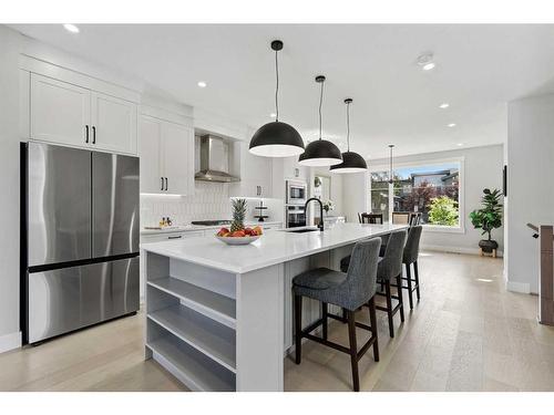 1411 41 Street Sw, Calgary, AB - Indoor Photo Showing Kitchen With Stainless Steel Kitchen With Upgraded Kitchen