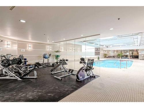 1705-1088 6 Avenue Sw, Calgary, AB - Indoor Photo Showing Gym Room