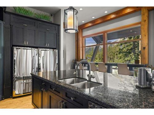 102 Cairns Landing, Canmore, AB - Indoor Photo Showing Kitchen With Double Sink